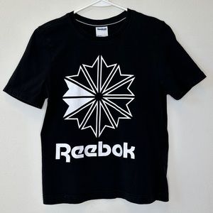 Reebok Women's Classic Graphic Black T-shirt, XS